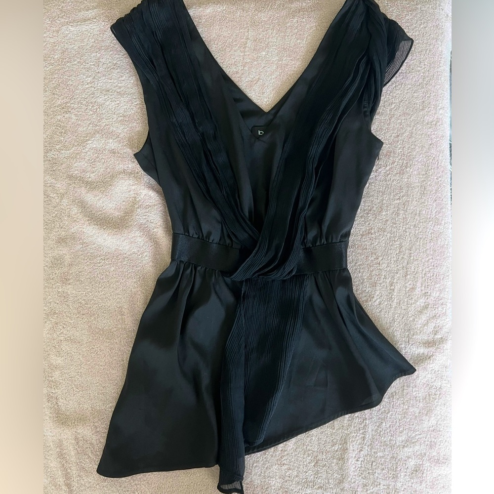 Y2K Bebe Black V-Neck Babydoll Top🖤